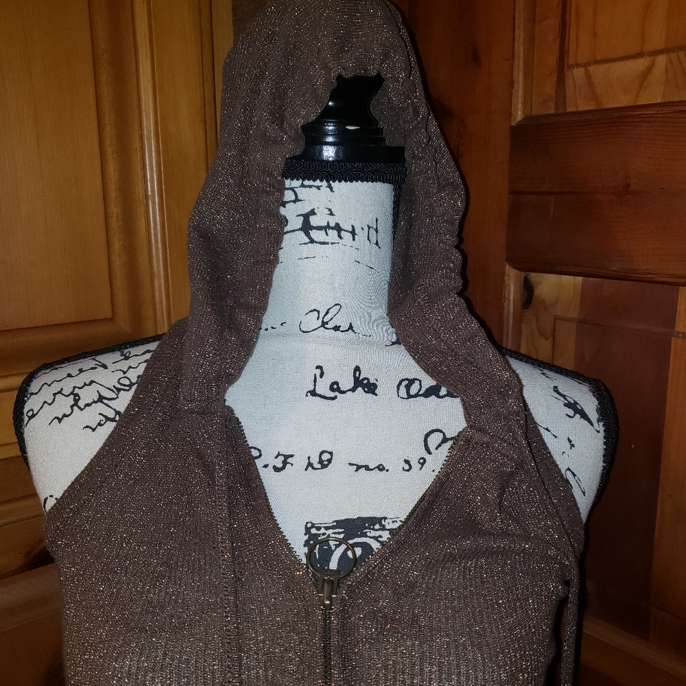 💜3/$10💜Metallic brown peep back hooded jacket - Picture 3 of 5